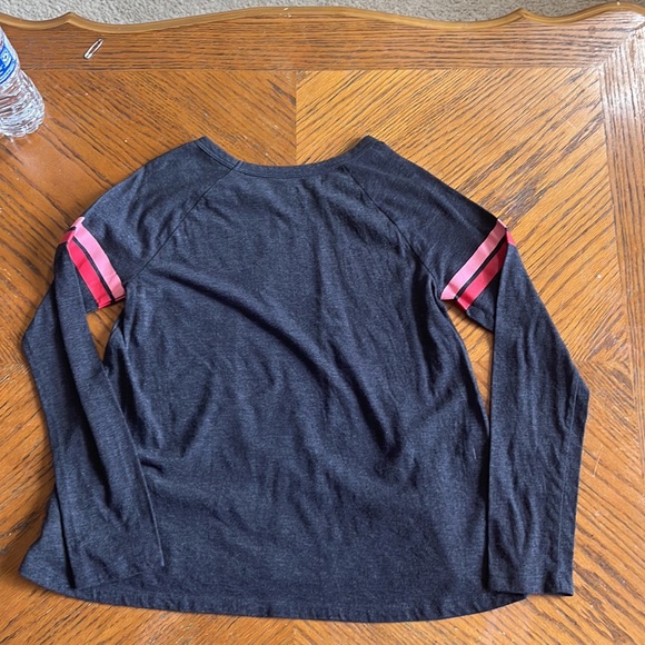 Old Navy - Picture 2 of 3